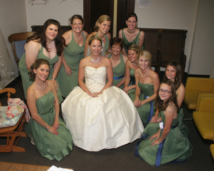 Daisy and the bridal party